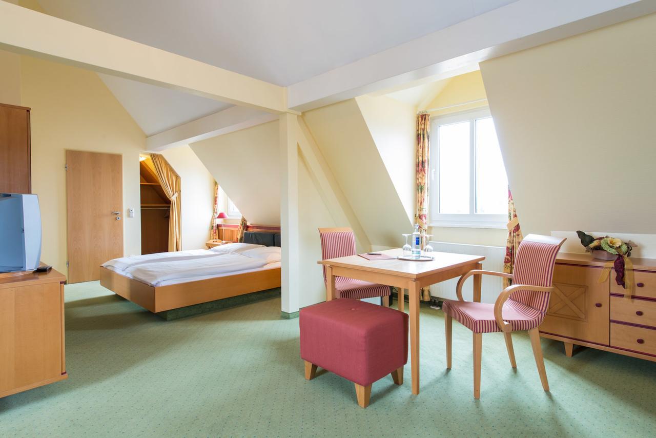 Hotel Eisbach 랜스바크베음바크 외부 사진