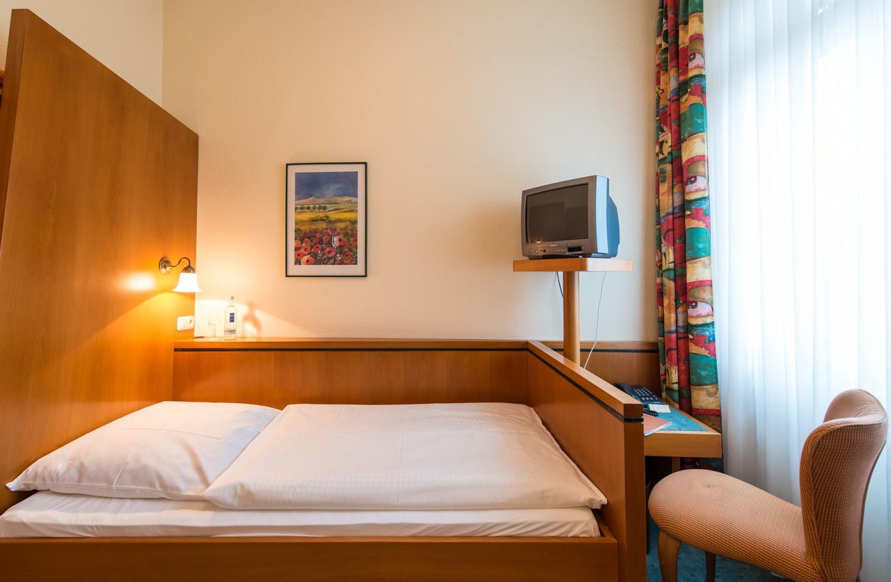 Hotel Eisbach 랜스바크베음바크 외부 사진